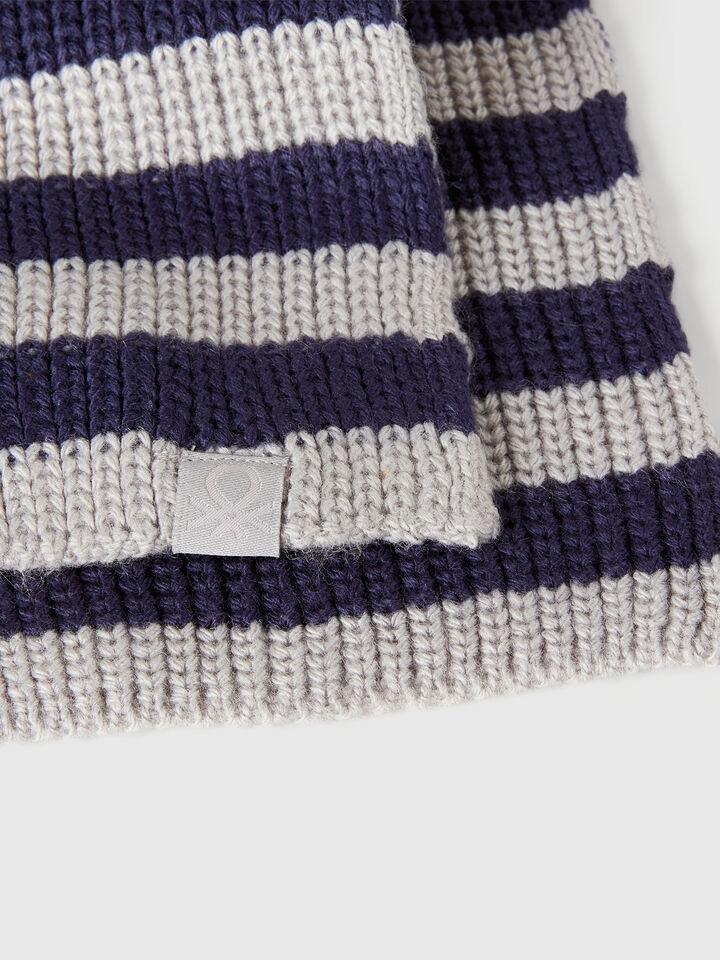 KNITTED SCARF Junior Boy image number 3